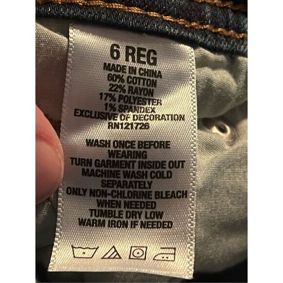 Aeropostale Boot Dark Wash Denim Stretch Jeans Womens Size 6R (2120) - Picture 7 of 7